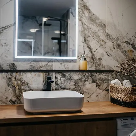 Ah Povazska Ii Appartement